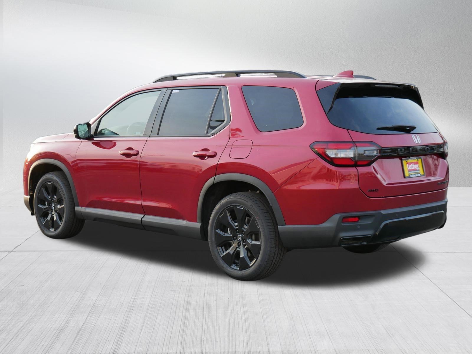 New 2026 Honda Pilot Black Edition image 5