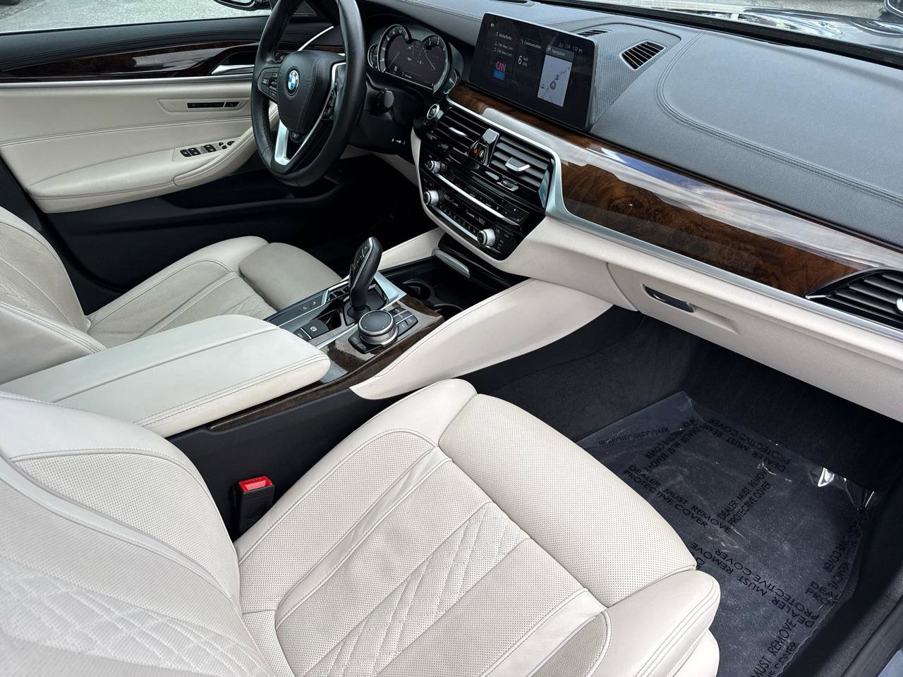 Used 2017 BMW 530i xDrive image 46