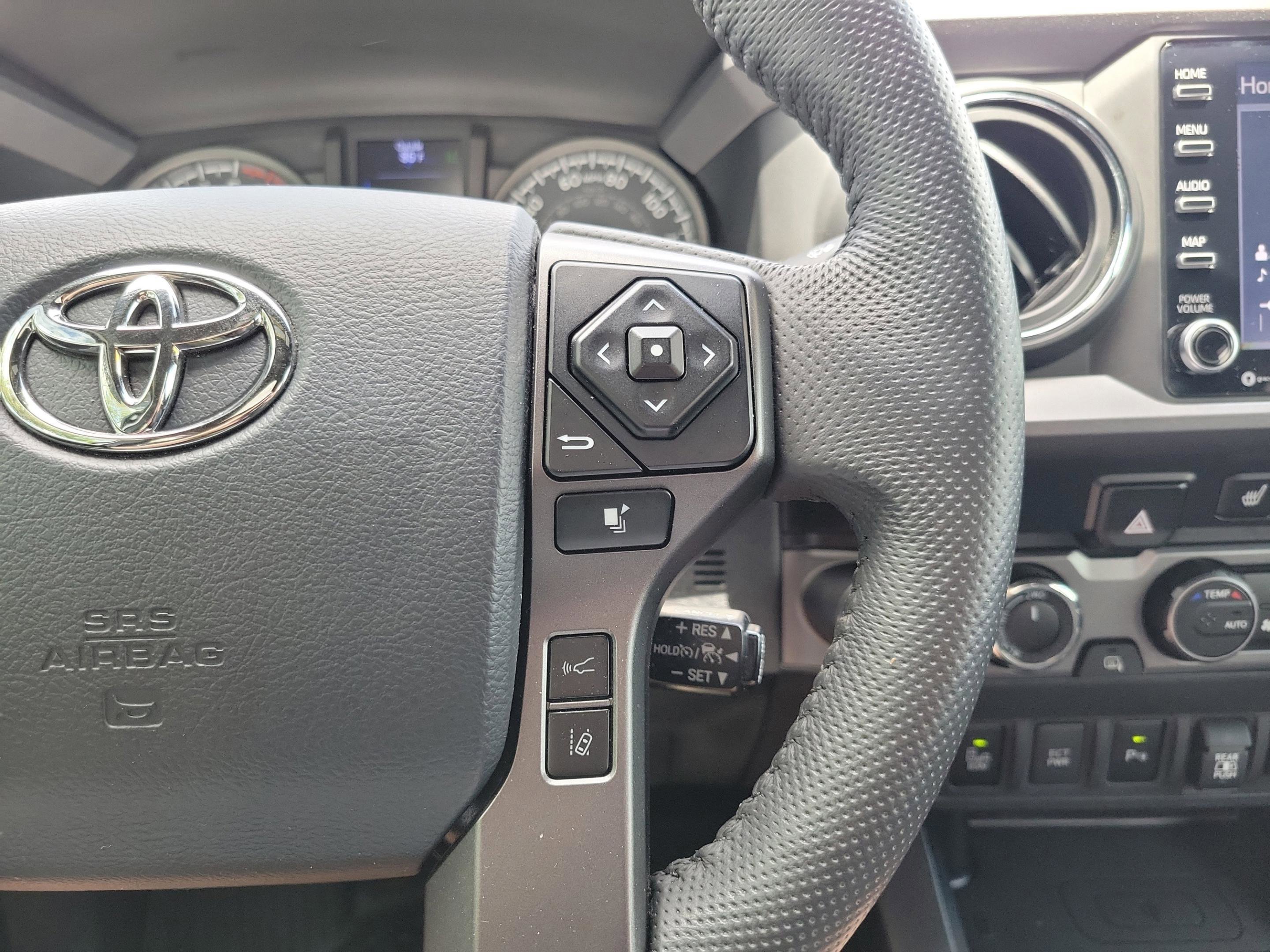 Used 2020 Toyota Tacoma TRD Sport w/ TRD Premium Sport Package AWD/4WD image 22