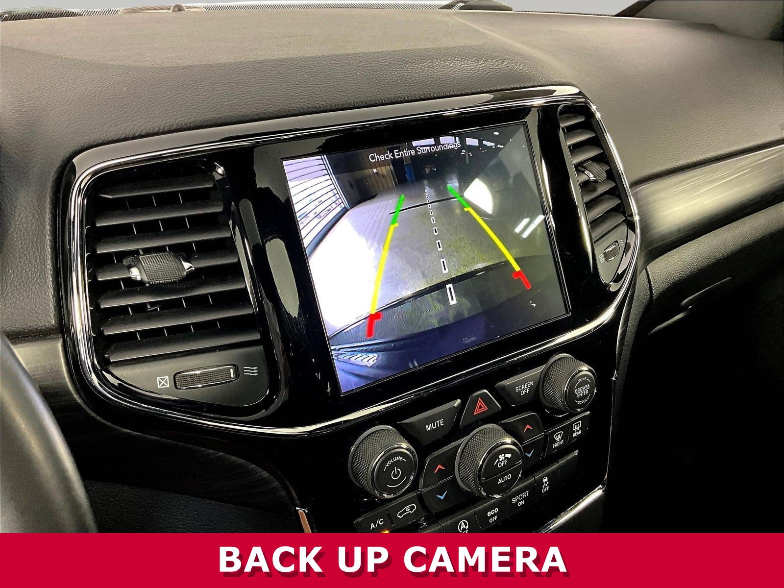 Used 2019 Jeep Grand Cherokee Altitude AWD/4WD image 13