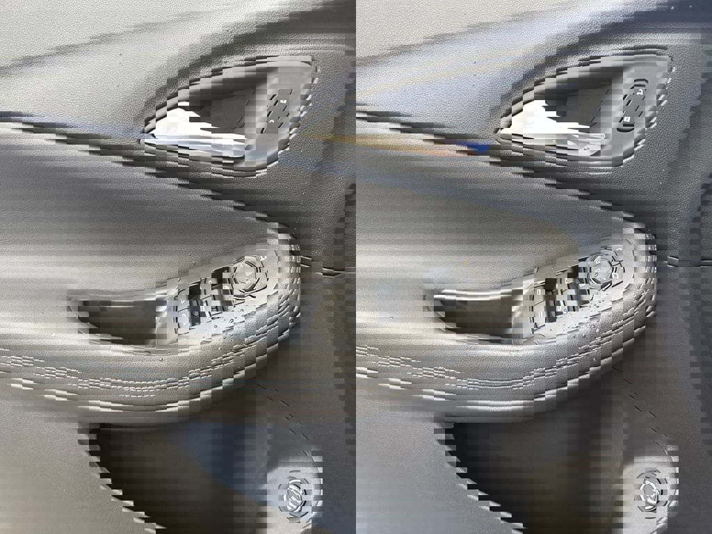 New 2026 Buick Encore GX Sport Touring w/ Advanced Technology Package image 16