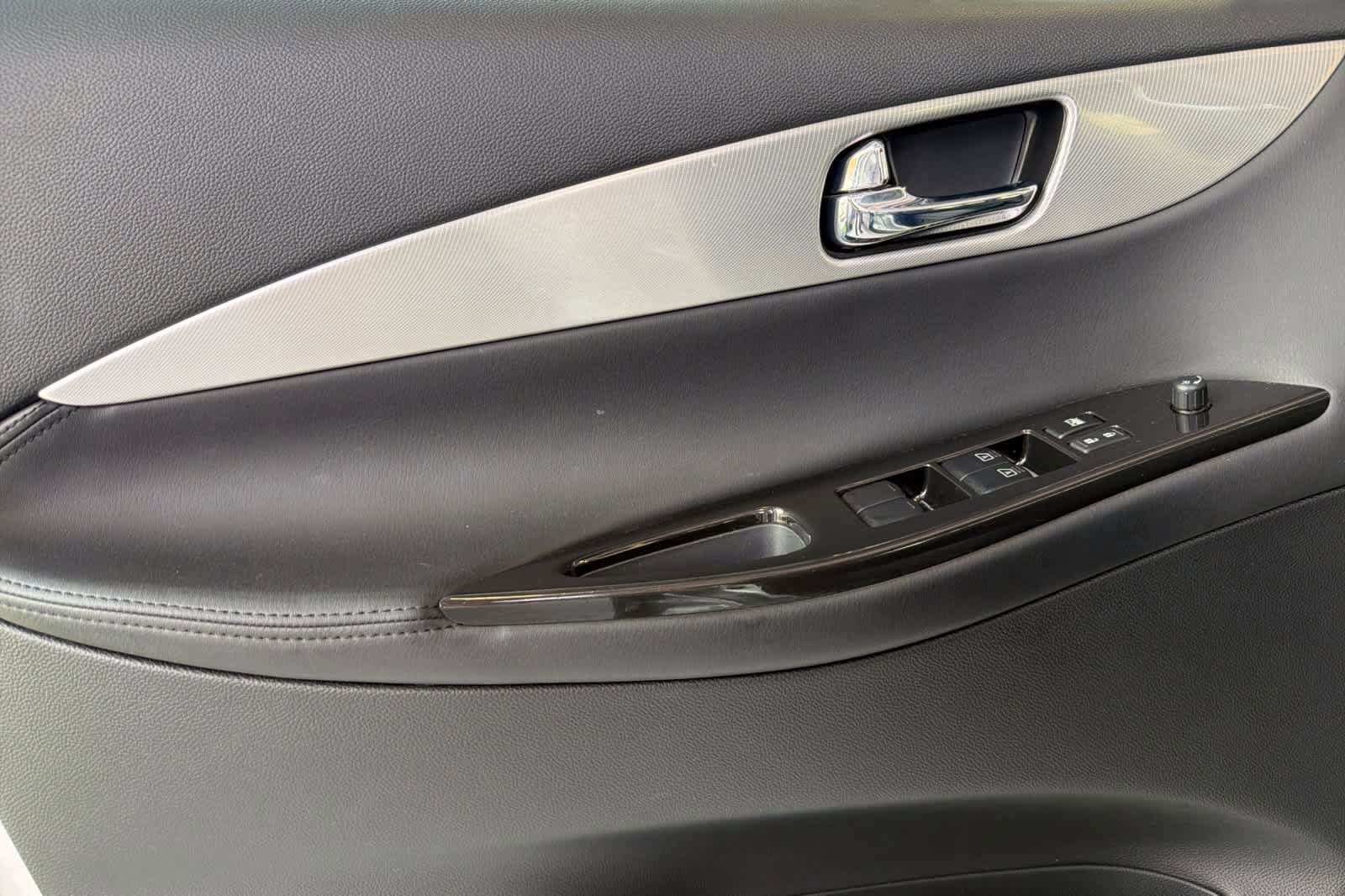 Used 2017 INFINITI QX50 2WD image 14