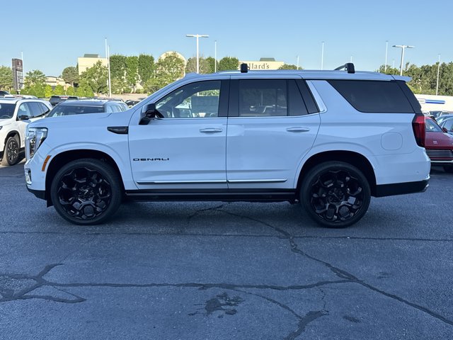 New 2026 GMC Yukon Denali w/ Denali Reserve Package AWD/4WD image 14
