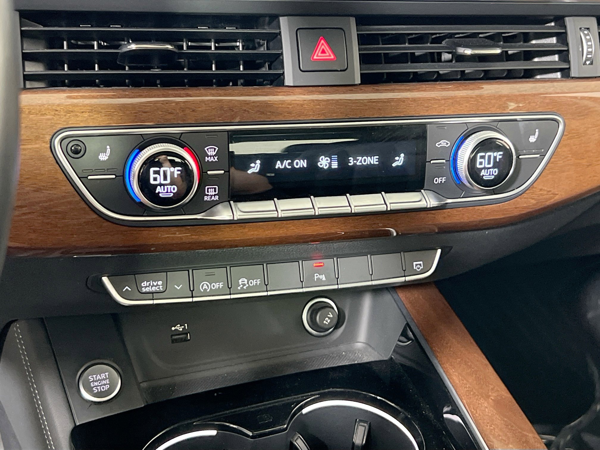 Used 2022 Audi A4 2.0T Premium Plus w/ Premium Plus Package image 16