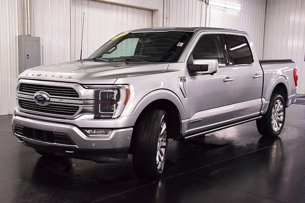 Used 2023 Ford F150 Limited image 3