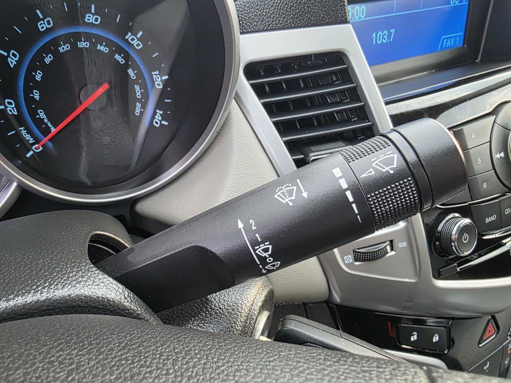 Used 2012 Chevrolet Cruze LS FWD image 29