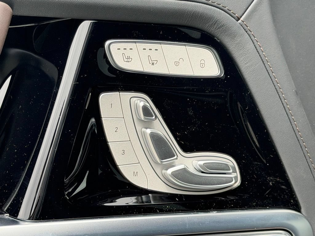 New 2026 Mercedes-Benz G 63 AMG 4MATIC image 16