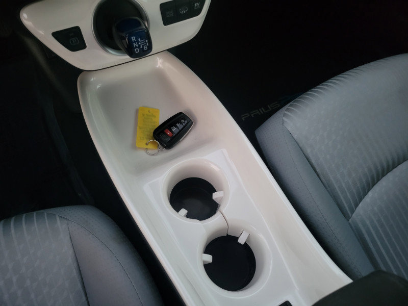 Used 2019 Toyota Prius Prime Plus FWD image 38