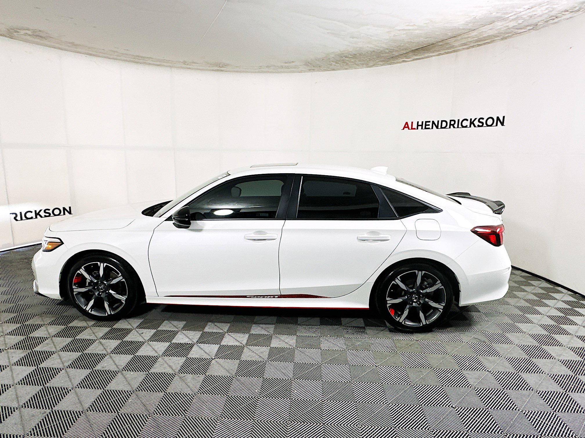 Used 2025 Honda Civic Sport image 6