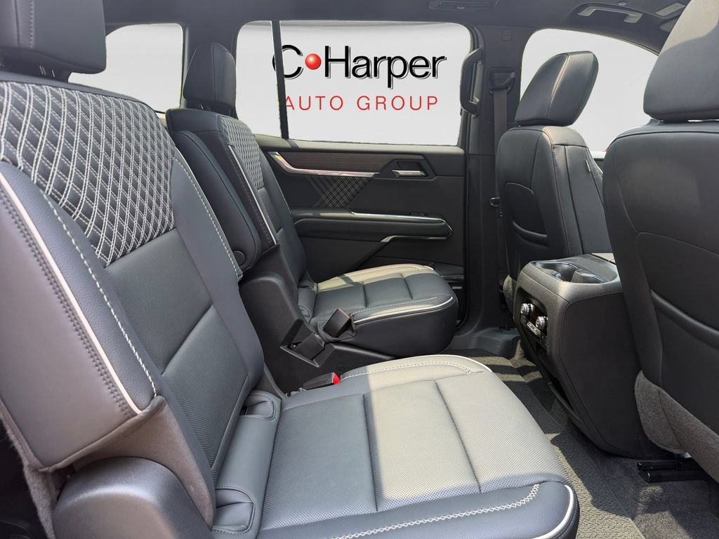 Used 2024 GMC Acadia Denali FWD image 29