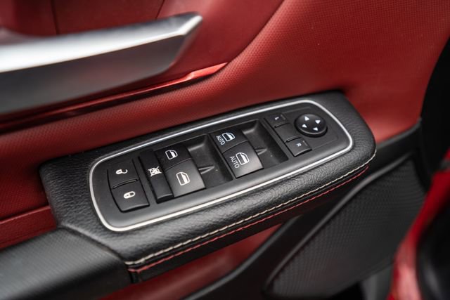 Used 2020 RAM 1500 Rebel image 21