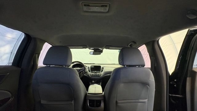 Used 2018 Chevrolet Malibu LT w/ Driver Confidence Package FWD image 27