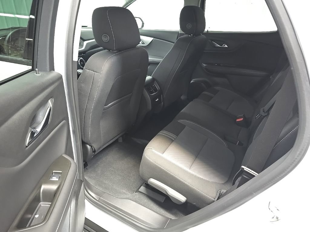 Used 2025 Chevrolet Blazer LT w/ Midnight/Sport Edition image 30