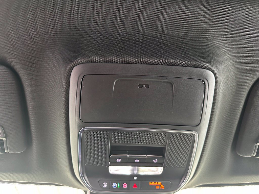 New 2026 Buick Enclave Avenir w/ Super Cruise Package FWD image 25