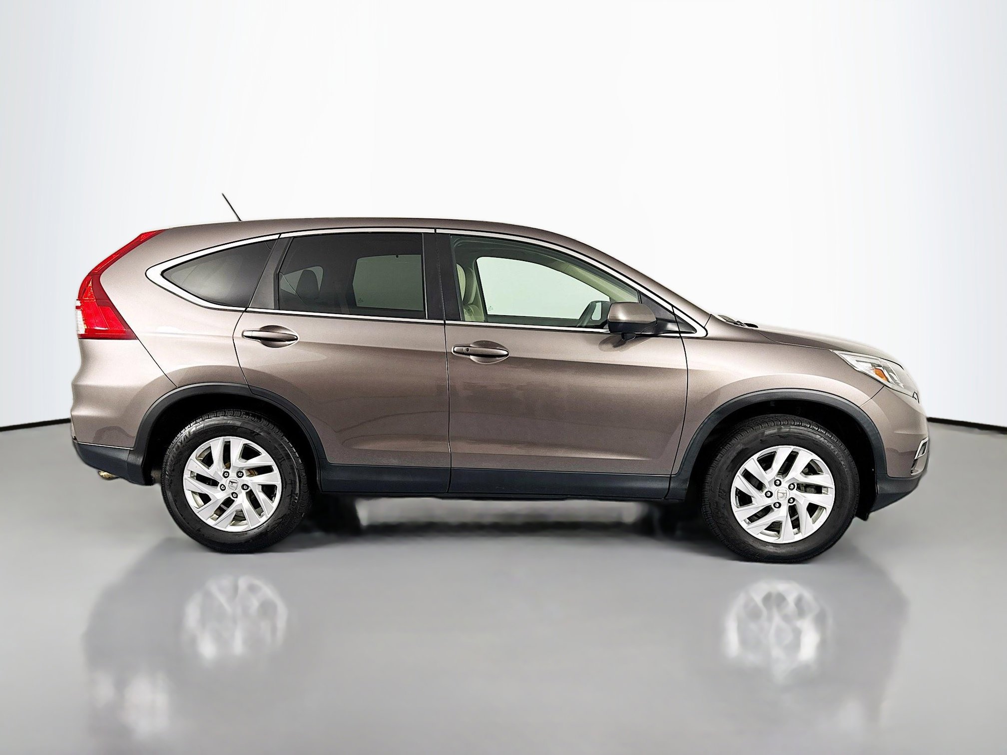 Used 2016 Honda CR-V EX image 4