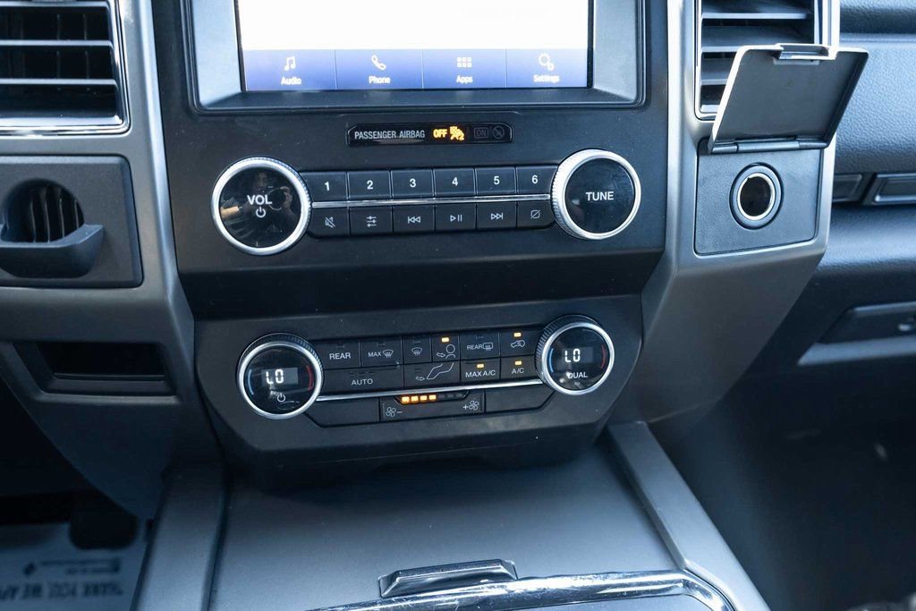 Used 2021 Ford Expedition XLT RWD image 17