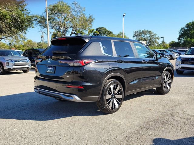 New 2026 Mitsubishi Outlander SE image 5
