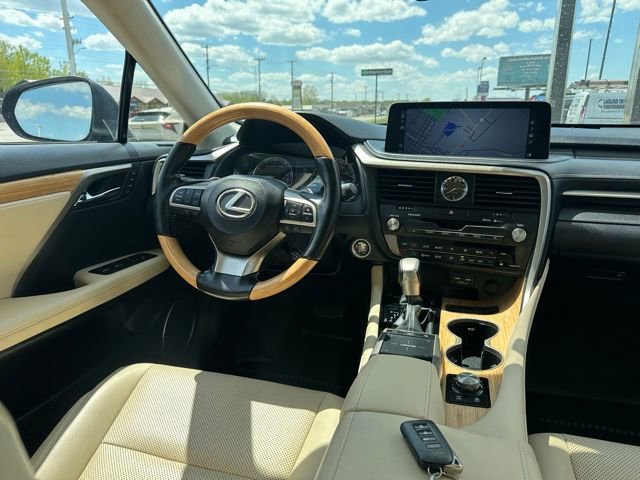 Used 2022 Lexus RX 350L Premium w/ Premium Package AWD/4WD image 15