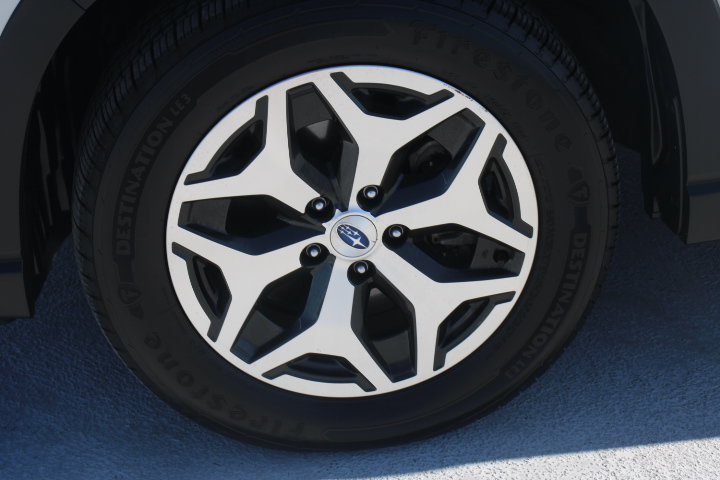 Used 2023 Subaru Forester Premium AWD/4WD image 9