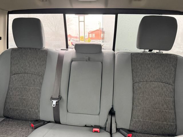 Used 2018 RAM 1500 Outdoorsman image 32