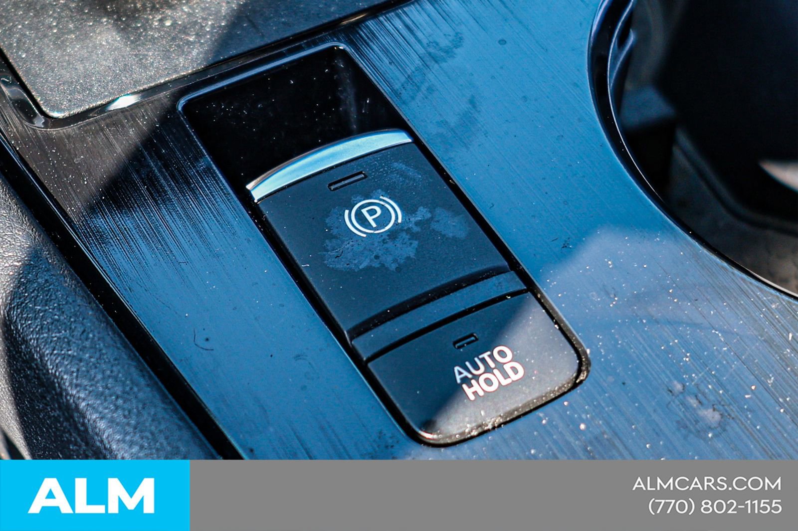 Used 2024 Nissan Rogue S image 38