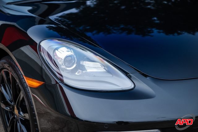 Used 2018 Porsche 718 Cayman RWD image 40