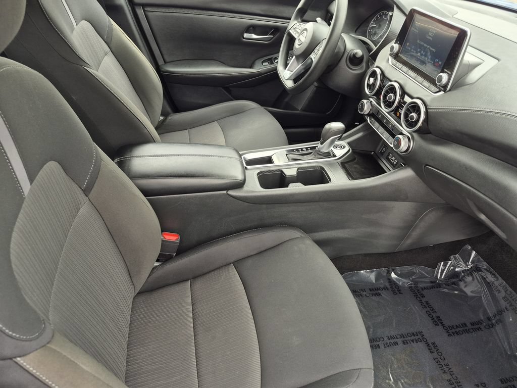 Used 2025 Nissan Sentra SV FWD image 24