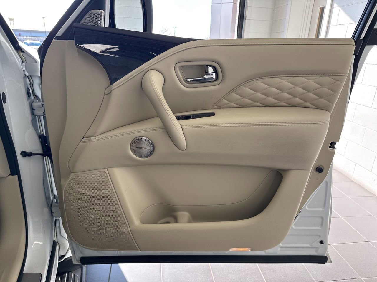 Used 2023 INFINITI QX80 Sensory w/ Cargo Package image 59