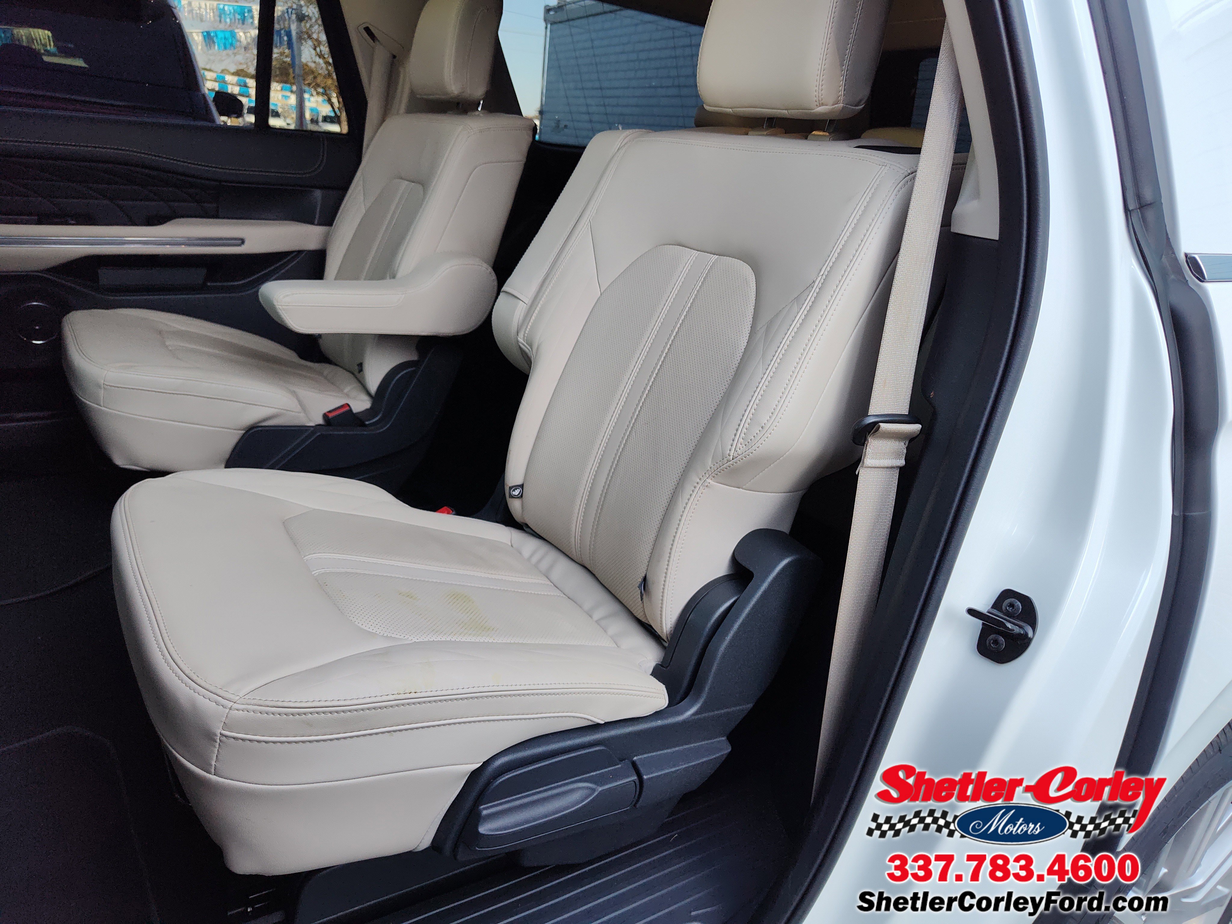 Used 2024 Ford Expedition Max Platinum image 28