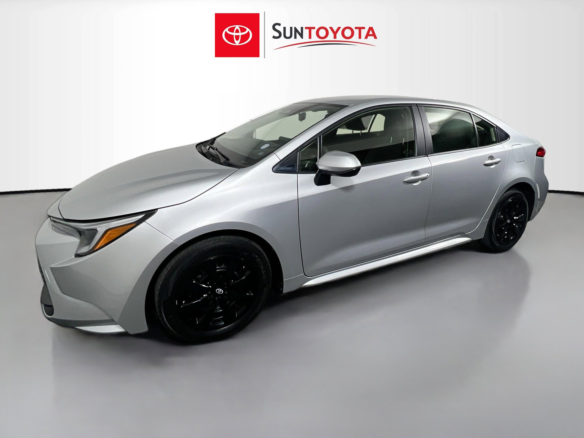 Used 2025 Toyota Corolla LE image 9