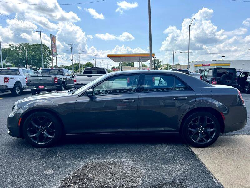 Used 2021 Chrysler 300 S image 5