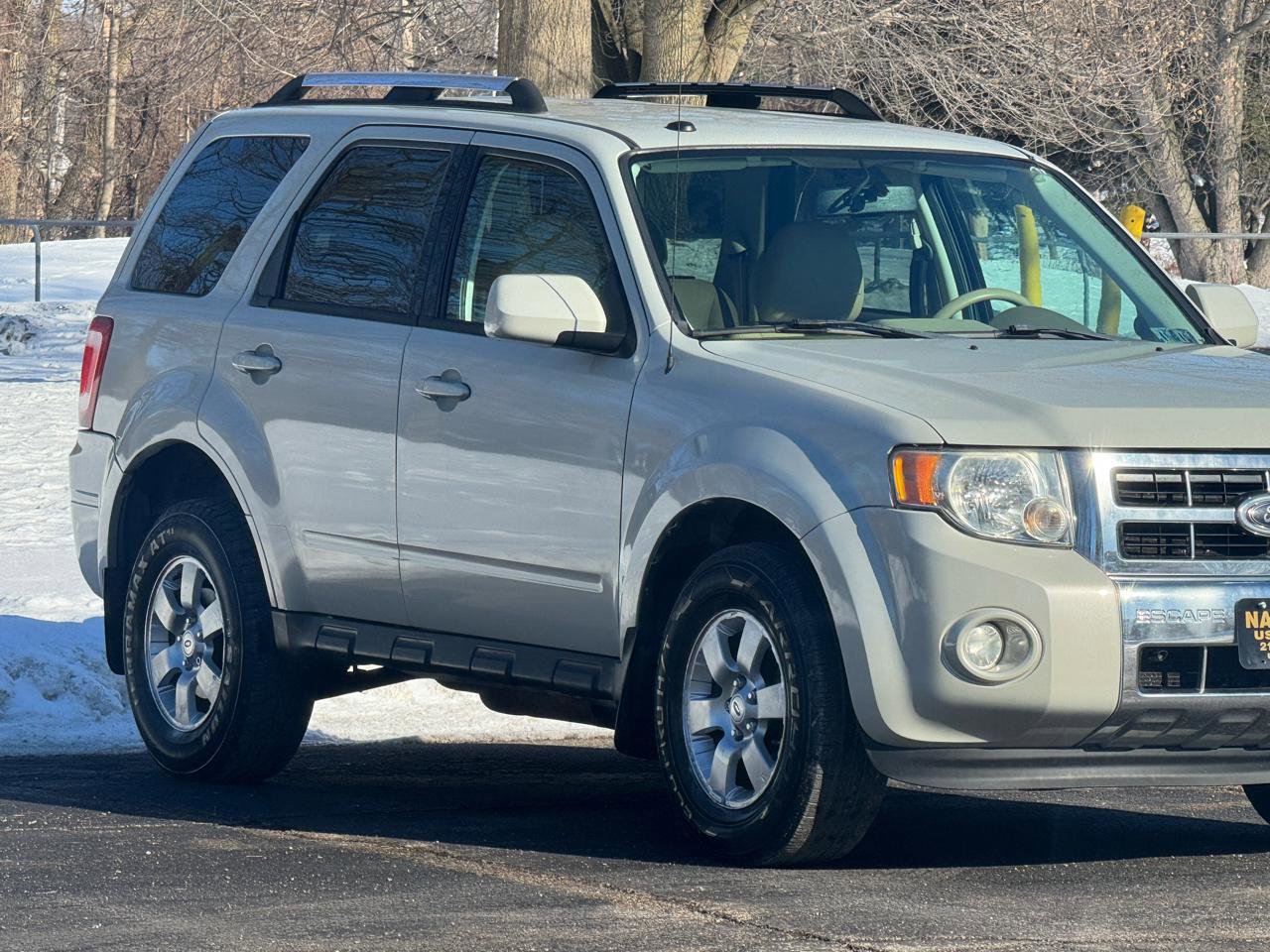 Used 2009 Ford Escape Limited AWD/4WD image 19