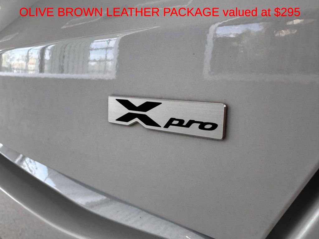 Used 2024 Kia Sorento SX Prestige w/ Olive Brown Leather Package AWD/4WD image 8