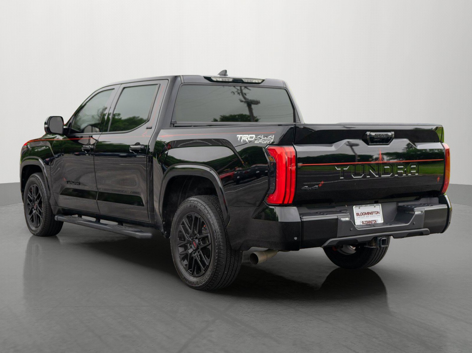 Used 2023 Toyota Tundra SR5 w/ TRD Sport Package AWD/4WD image 5