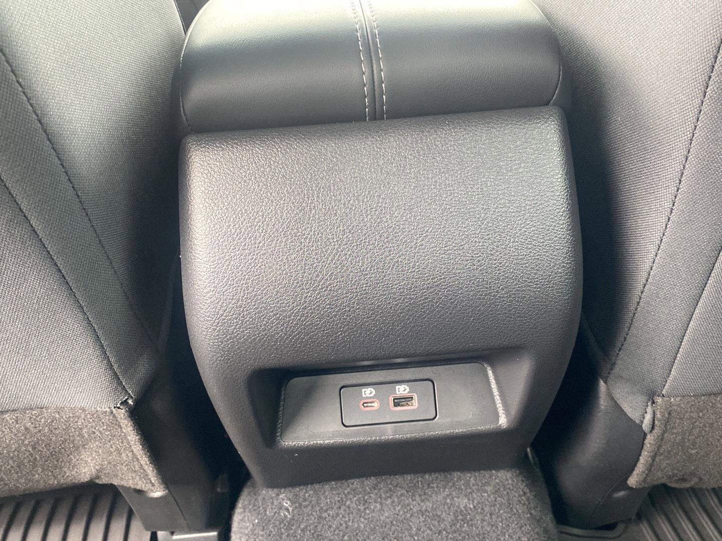 Used 2024 Nissan Altima 2.5 SV w/ SV Premium Package FWD image 38