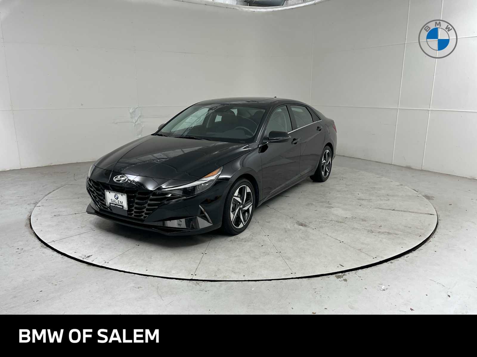 Used 2023 Hyundai Elantra Limited w/ Cargo Package