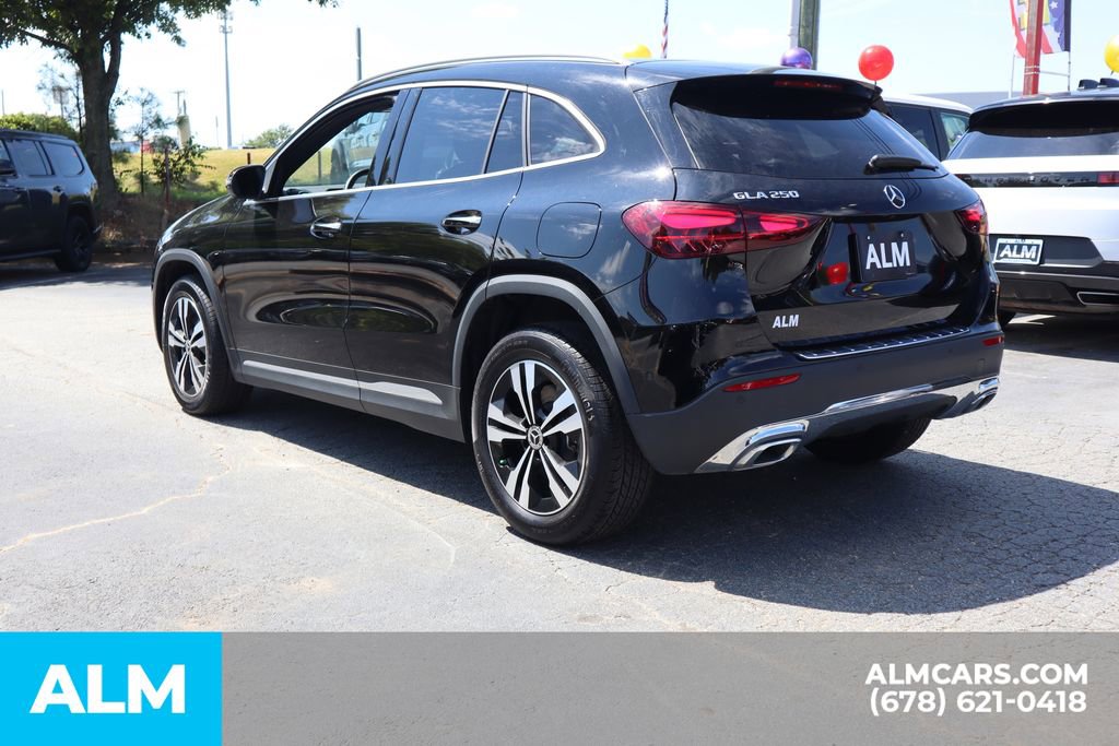 Used 2025 Mercedes-Benz GLA 250 image 9