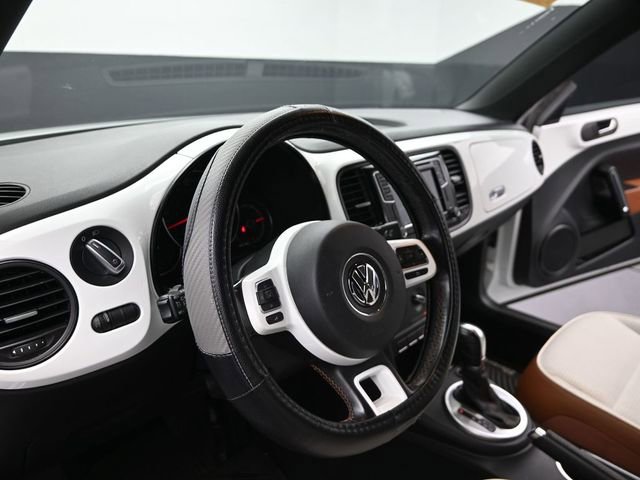 Used 2017 Volkswagen Beetle 1.8T S image 18