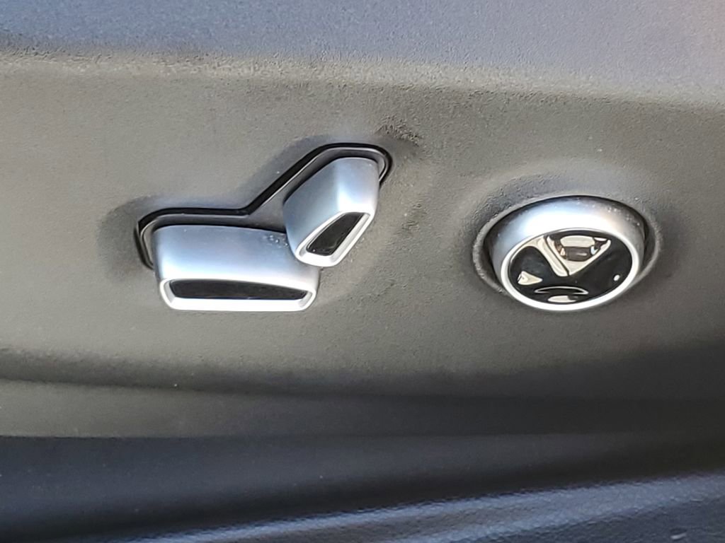 Used 2022 Chrysler Pacifica Pinnacle image 24