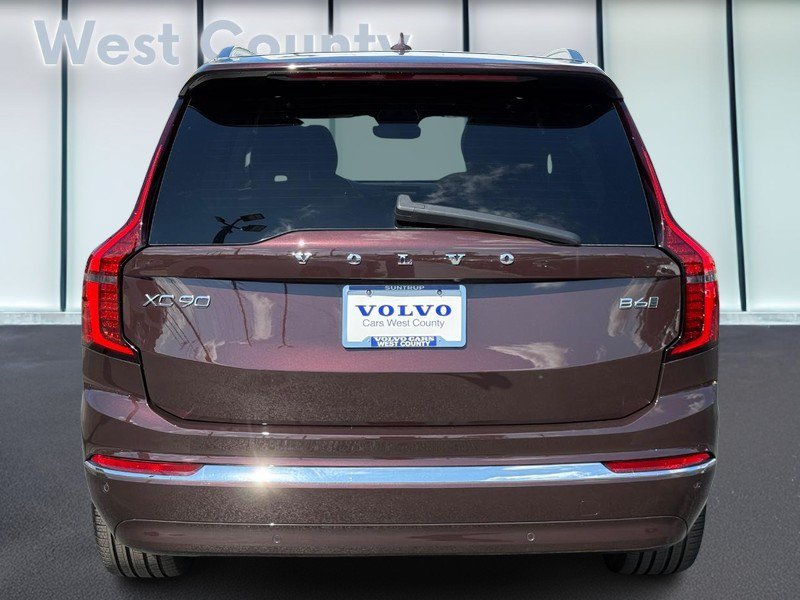 Certified 2025 Volvo XC90 B6 Plus AWD/4WD image 6