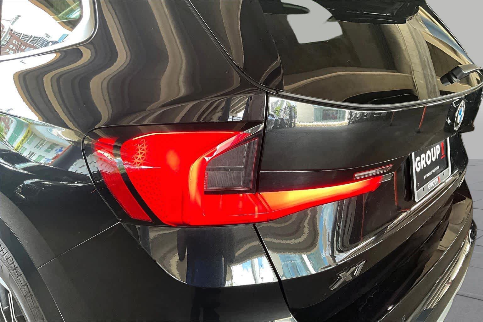 Used 2023 BMW X1 xDrive28i w/ Convenience Package AWD/4WD image 27
