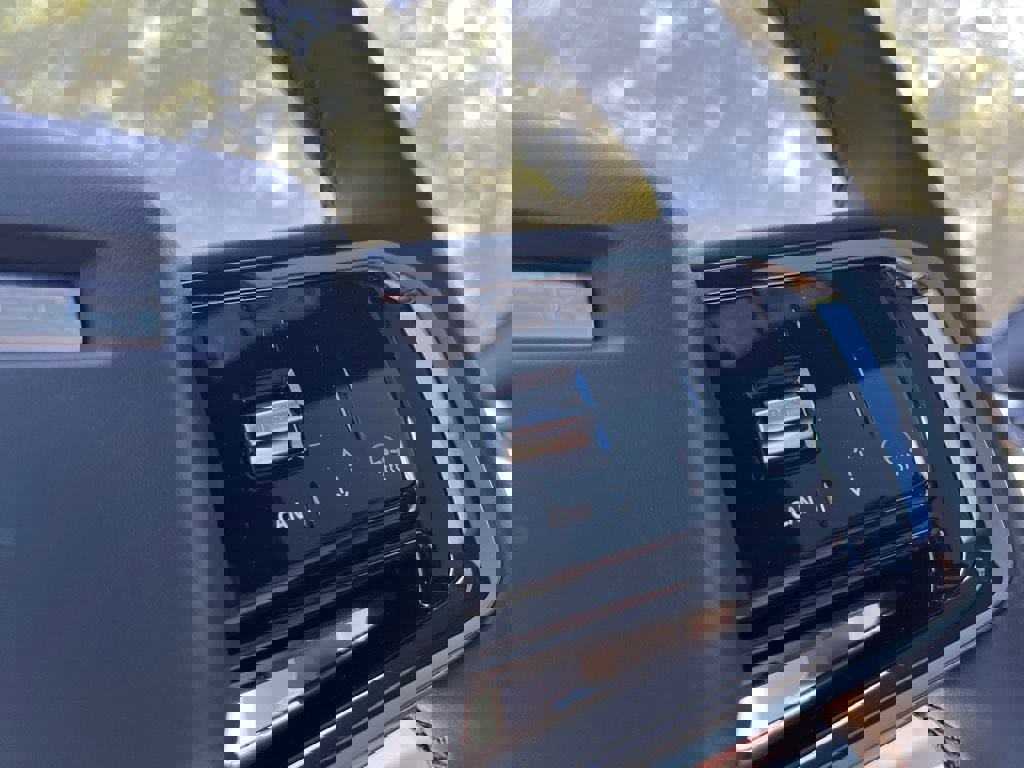 New 2026 Land Rover Range Rover Evoque Dynamic SE image 15