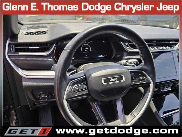 Certified 2022 Jeep Grand Cherokee L Laredo AWD/4WD image 16
