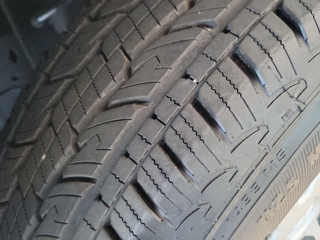 Used 2026 Chevrolet Silverado 1500 W/T w/ WT Value Package image 21