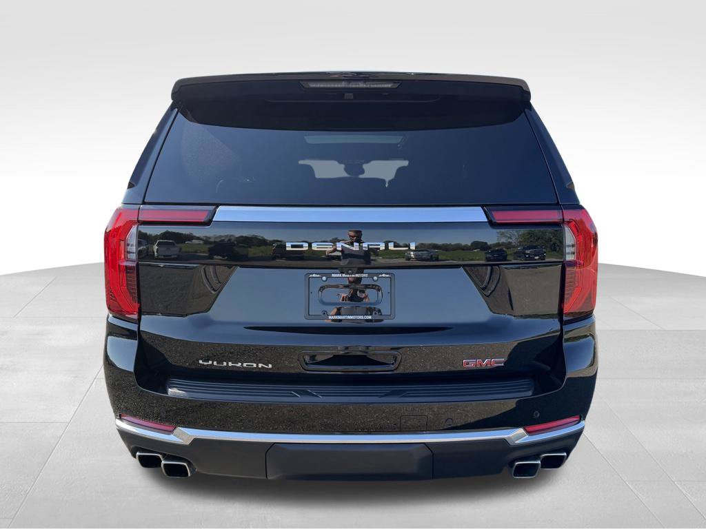 Used 2026 GMC Yukon Denali w/ Sun & Power Step Package AWD/4WD image 20