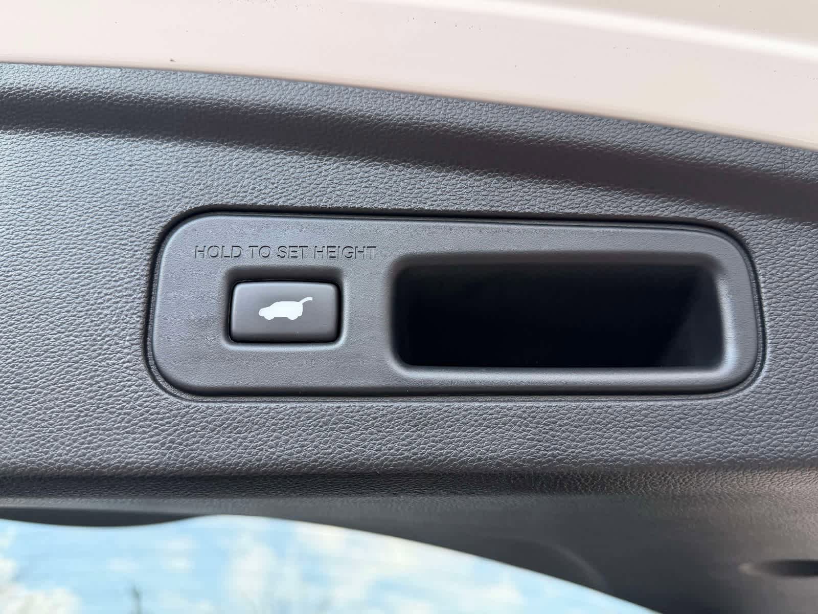 Used 2023 Acura MDX A-Spec AWD/4WD image 11