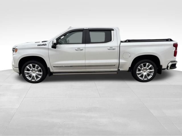 Certified 2023 Chevrolet Silverado 1500 High Country w/ Technology Package image 2