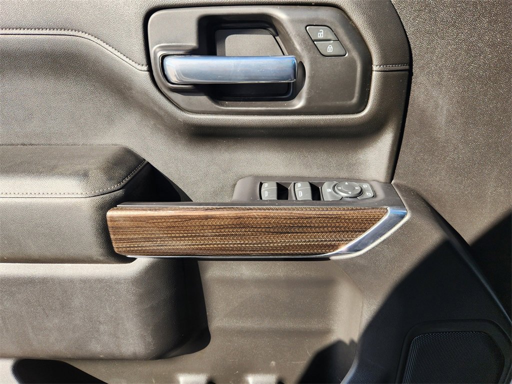 Used 2020 Chevrolet Silverado 1500 RST w/ Texas Edition image 22