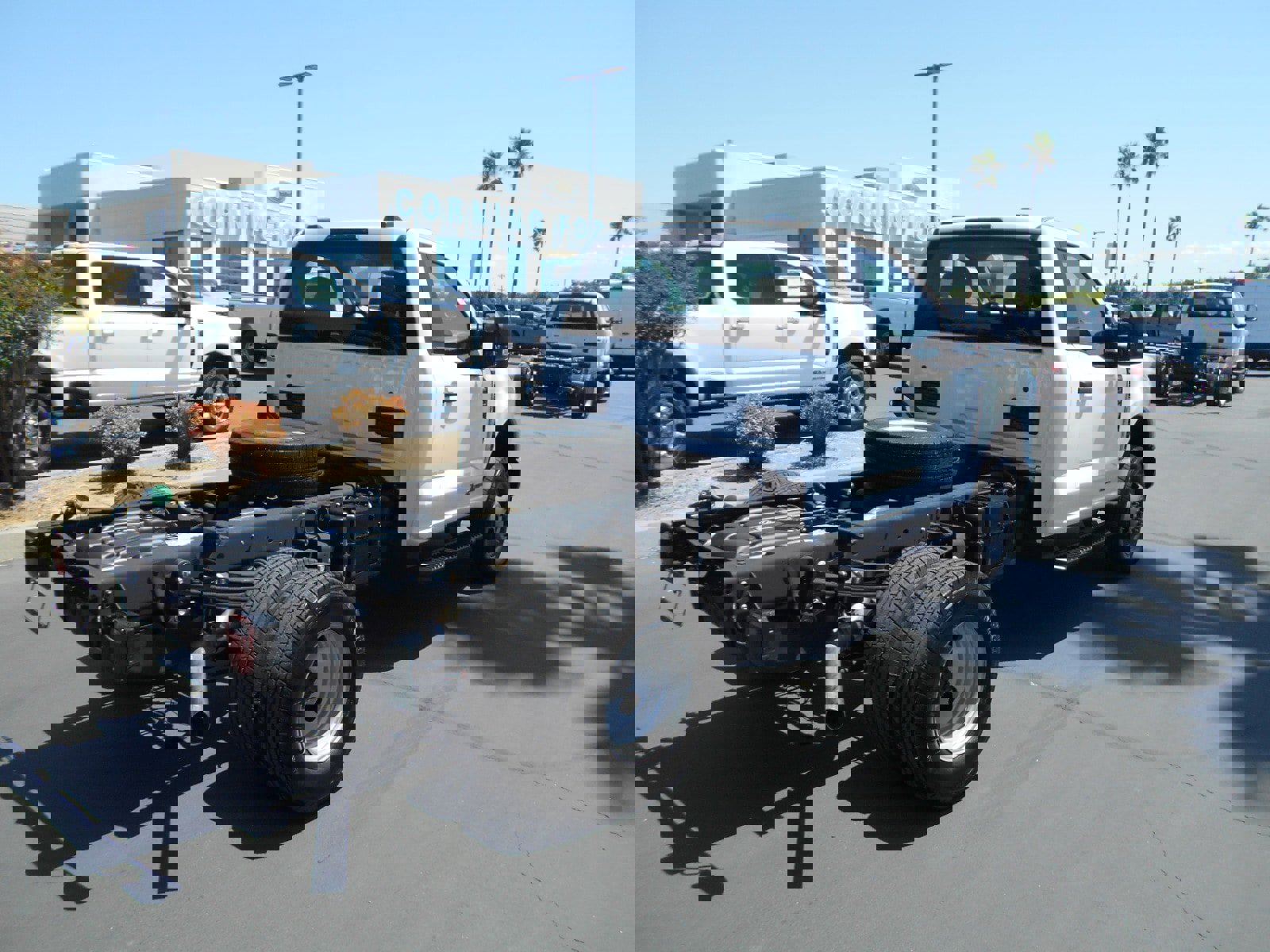 Used 2024 Ford F350 XL w/ XL Chrome Package image 4