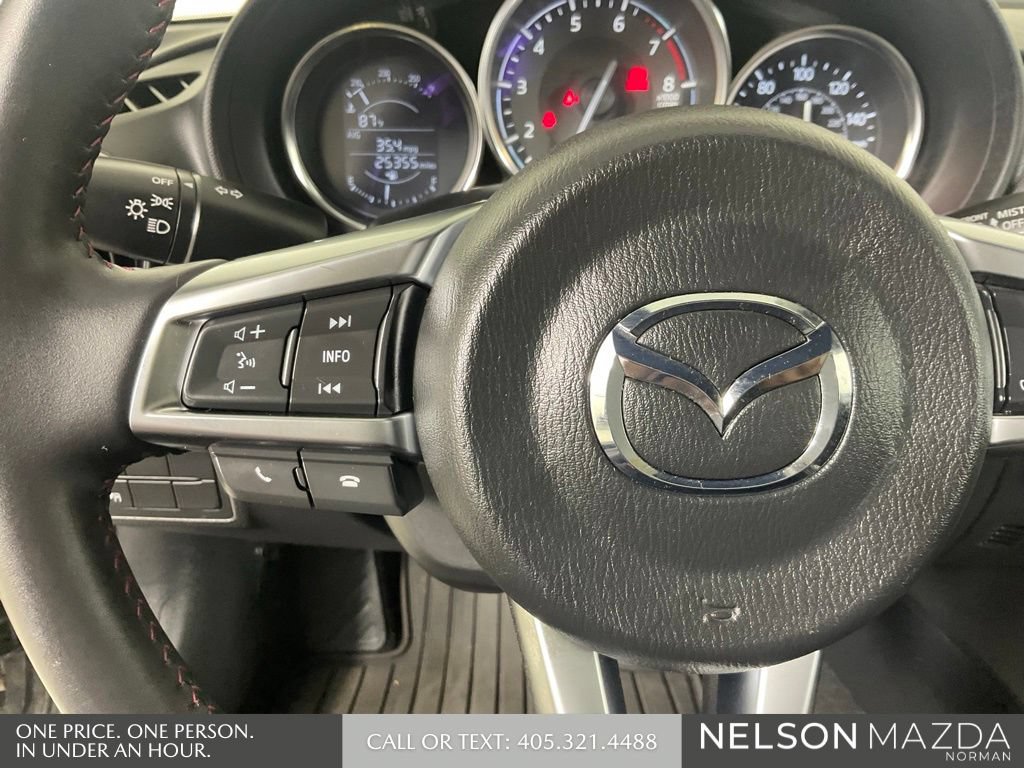 Used 2018 MAZDA MX-5 Miata Club RWD image 36